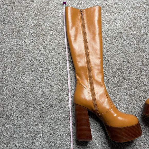 Jeffrey Cambell Timewarp Boots - Picture 9 of 10